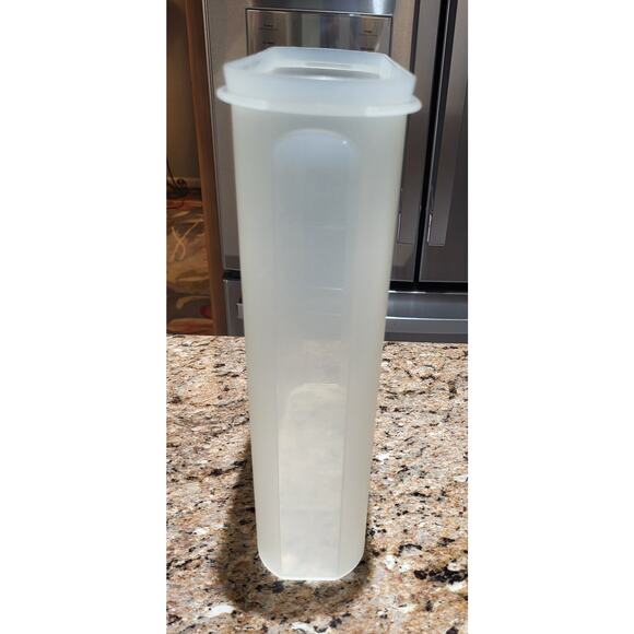 Tupperware Modular Mates Super Oval #5, Cup Container #2239A-1 - Picture 2 of 10